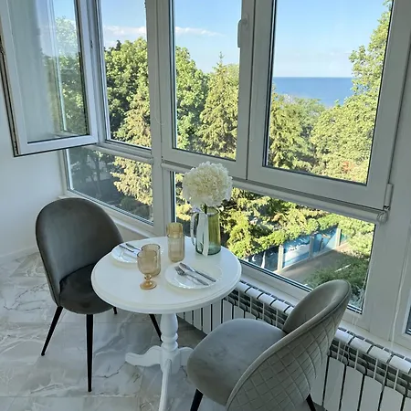 Apartment Lanzheron Sea View *